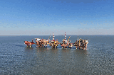 我國海上最大油田——渤海油田原油日產(chǎn)突破10萬噸大關！